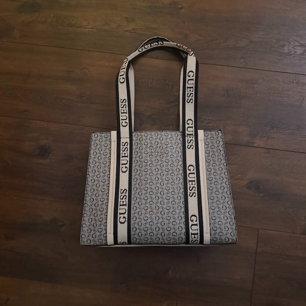 Guess Bag Oxnard Black Gray And Cream Tote Bag